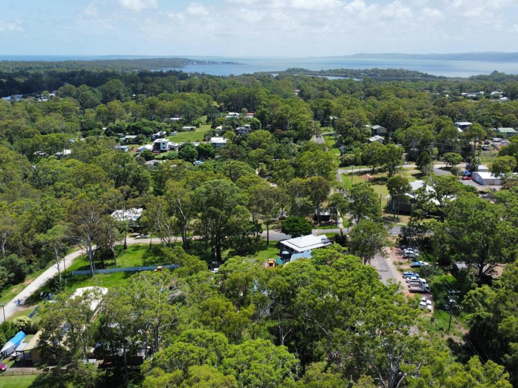 6 Cliff Tce, Macleay Island, QLD 4184