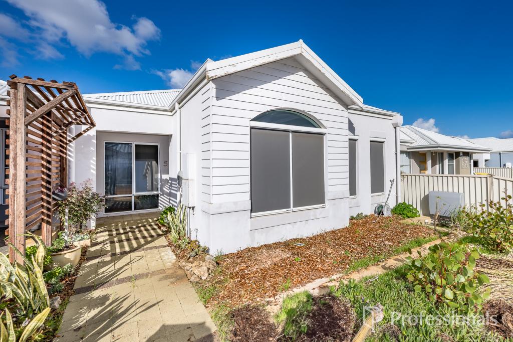 54 BOWLINE AVE, ALKIMOS, WA 6038