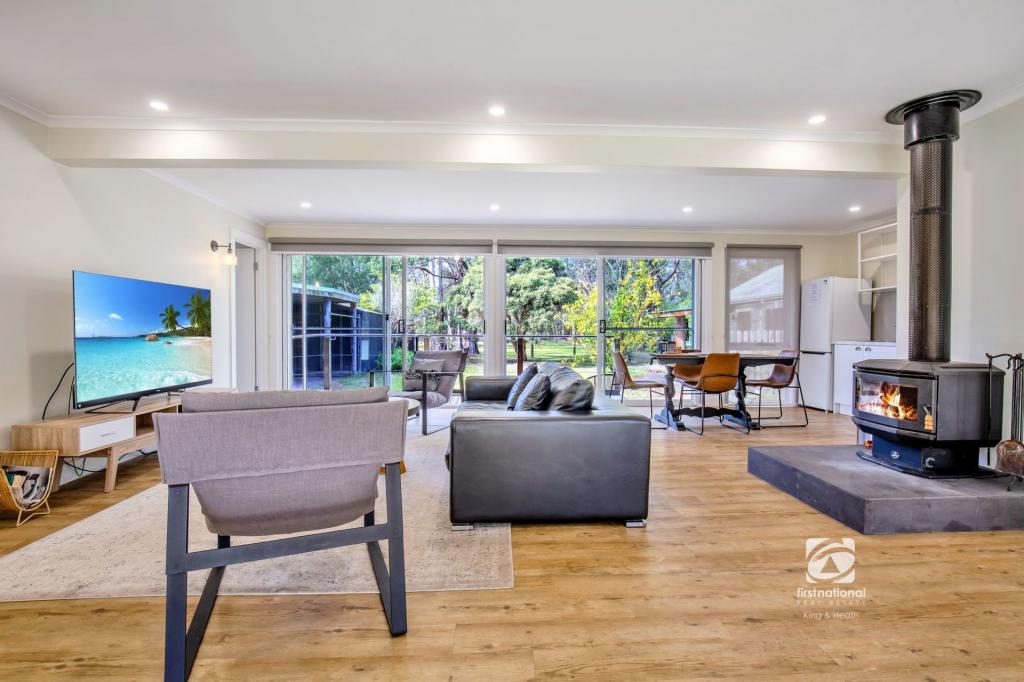 65 Twelfth Ave, Raymond Island, VIC 3880