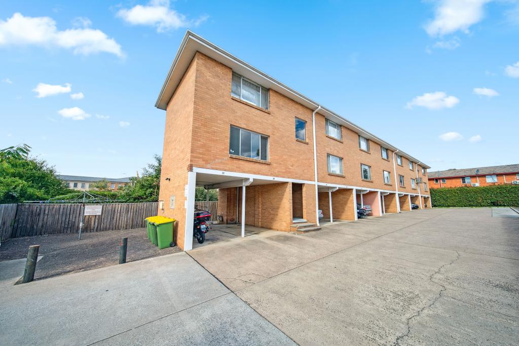 25/25 Macquoid St, Queanbeyan, NSW 2620