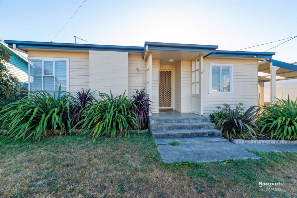 17 Sturt Cres, Mayfield, TAS 7248