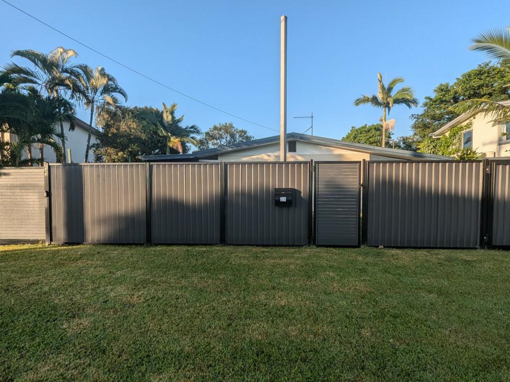 29 Armbrust St, Manoora, QLD 4870