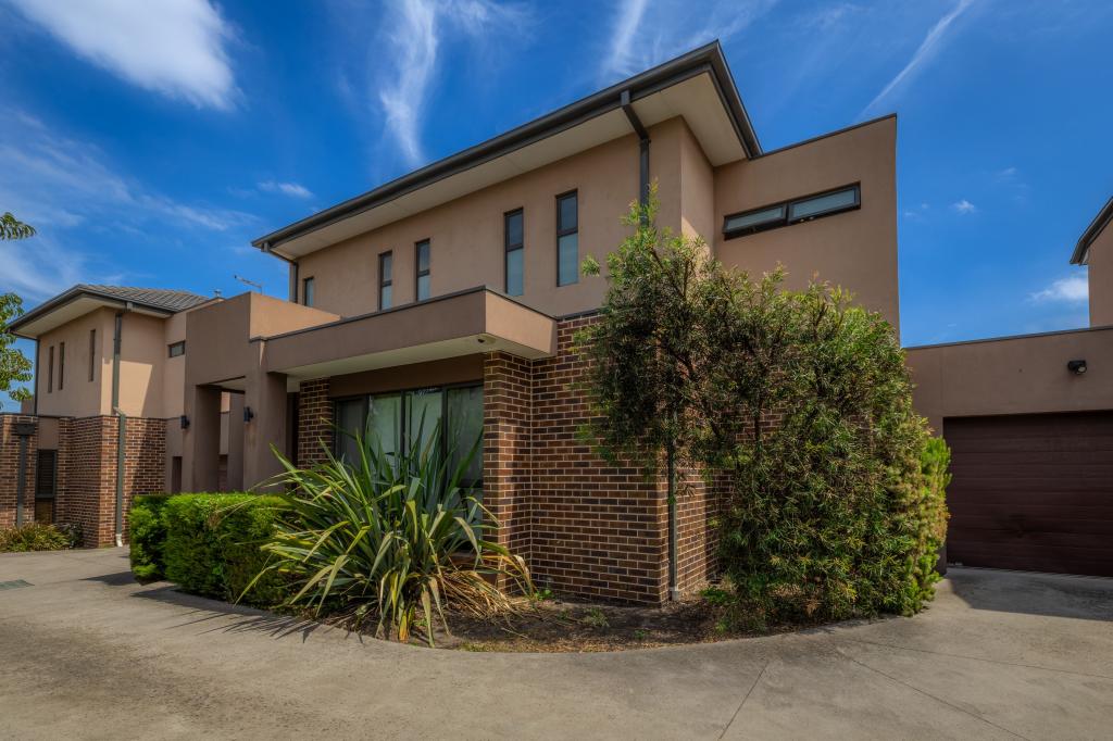 2/151 Waverley Rd, Chadstone, VIC 3148