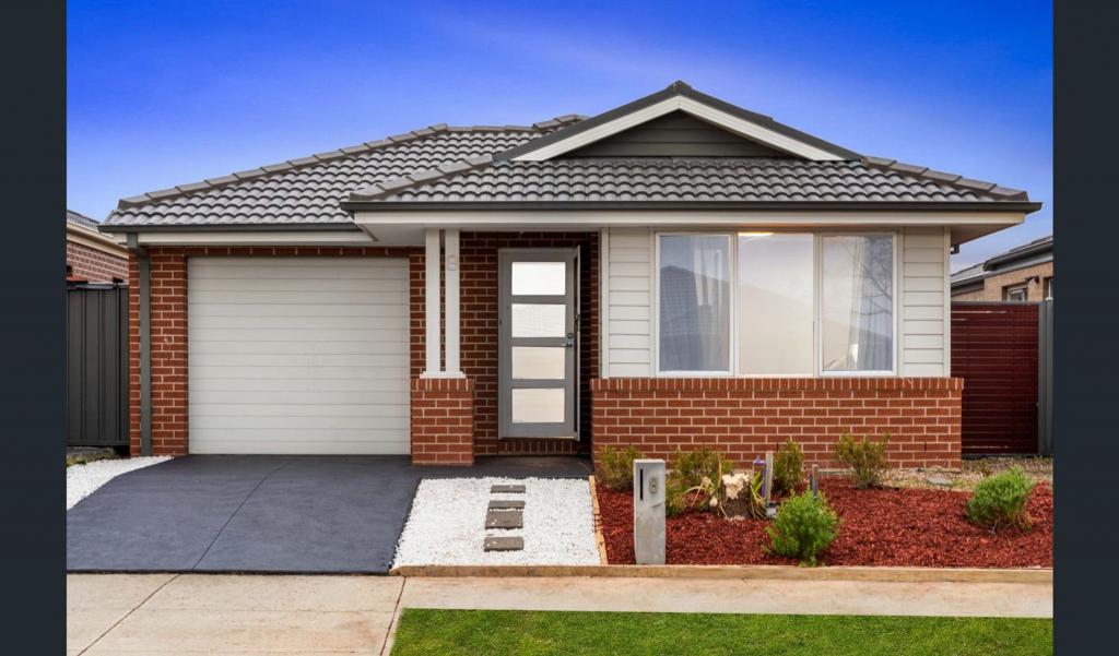 8 Orvalia Rd, Manor Lakes, VIC 3024