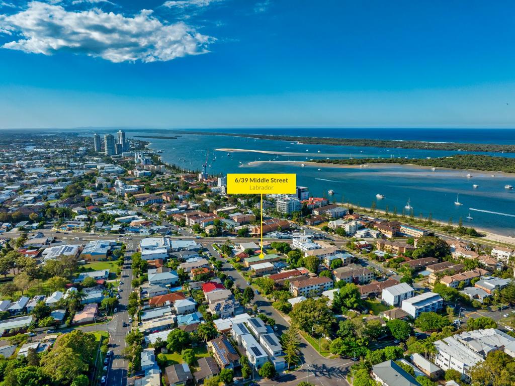 6/39 Middle St, Labrador, QLD 4215