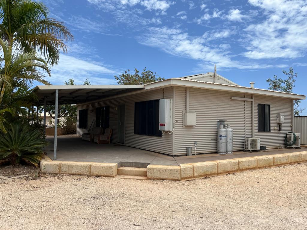 11b King Pl, Exmouth, WA 6707