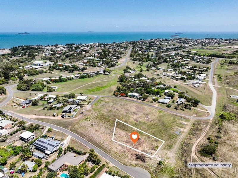 134 Fountain St, Emu Park, QLD 4710