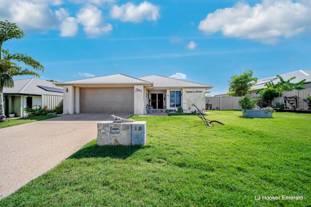 15 Saville St, Emerald, QLD 4720