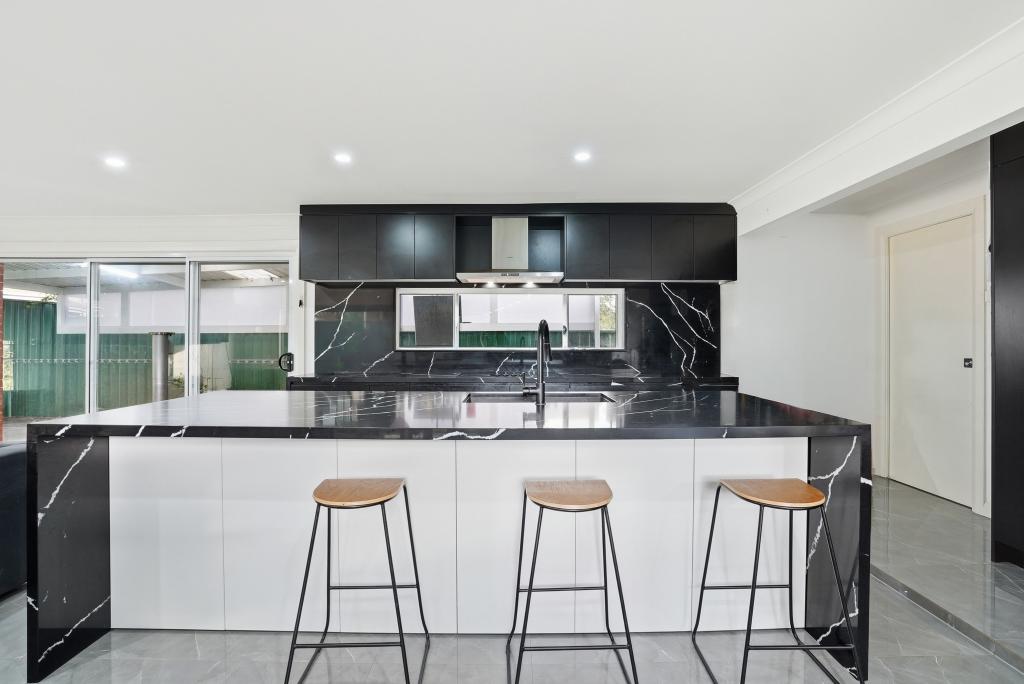 37 Glennie St, Colyton, NSW 2760