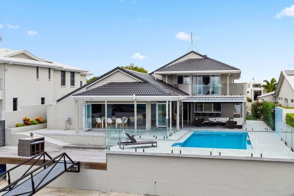 37 Mooloolah Dr, Minyama, QLD 4575