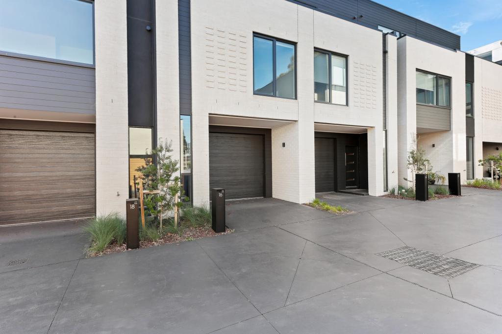 16 Piper Pl, Sandringham, VIC 3191