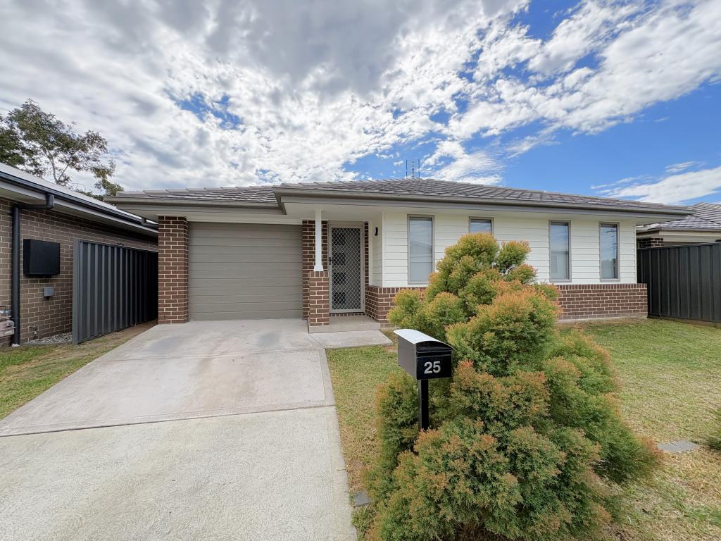 25 Correa Cres, Raymond Terrace, NSW 2324