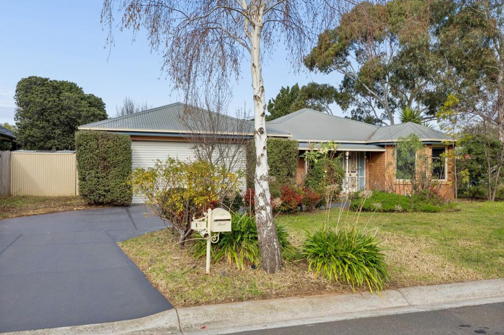15 Pinecone Ct, Werribee, VIC 3030