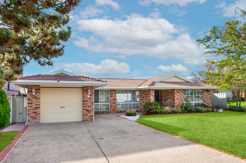 7 Massa Pl, Claremont Meadows, NSW 2747