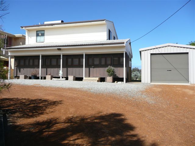 3 WEST ST, HOPETOUN, WA 6348