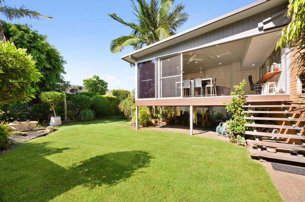 95 Poinsettia Ave, Hollywell, QLD 4216