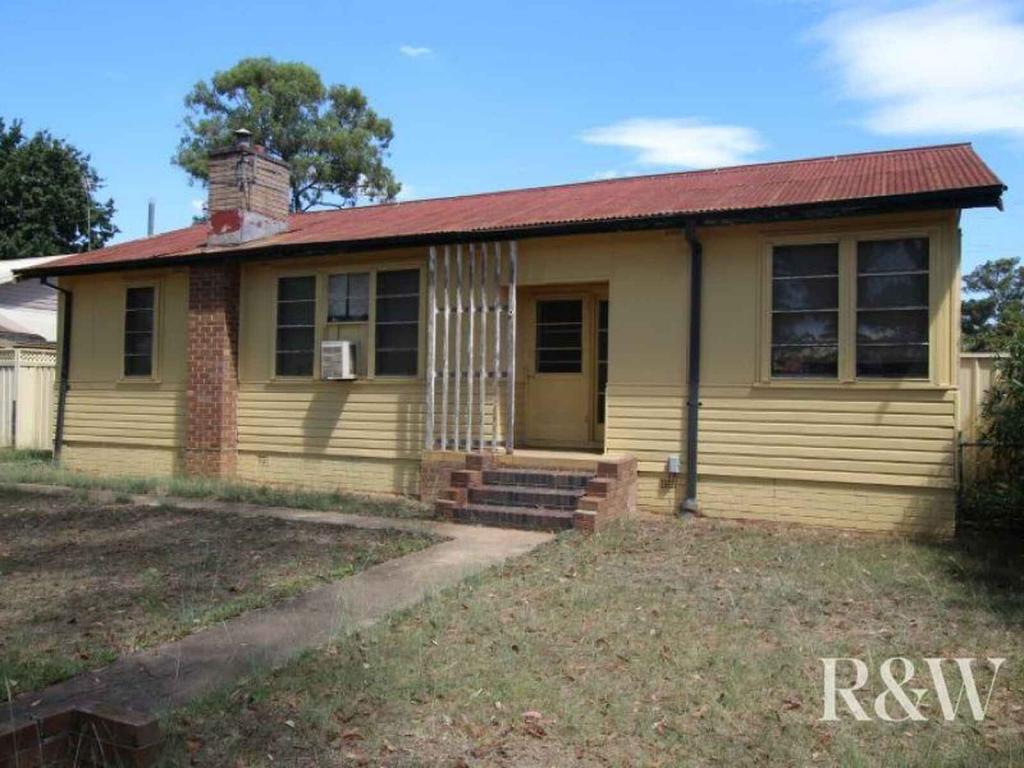 9 Griffiths St, North St Marys, NSW 2760