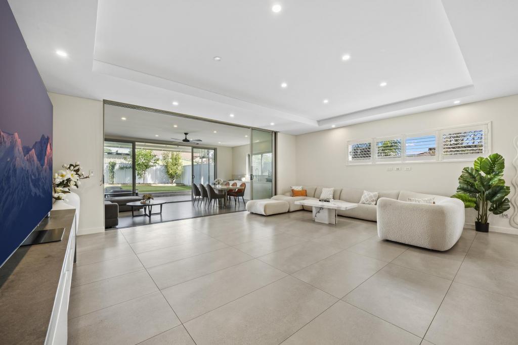 36a Jean St, Greenacre, NSW 2190