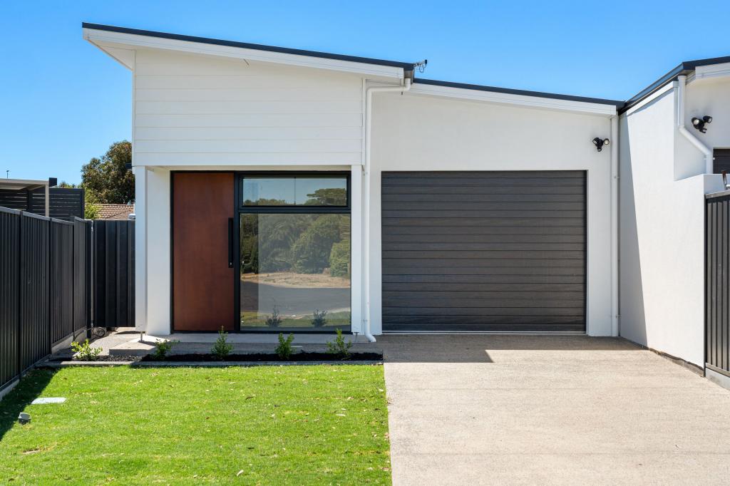 5 Monte Ct, North Haven, SA 5018