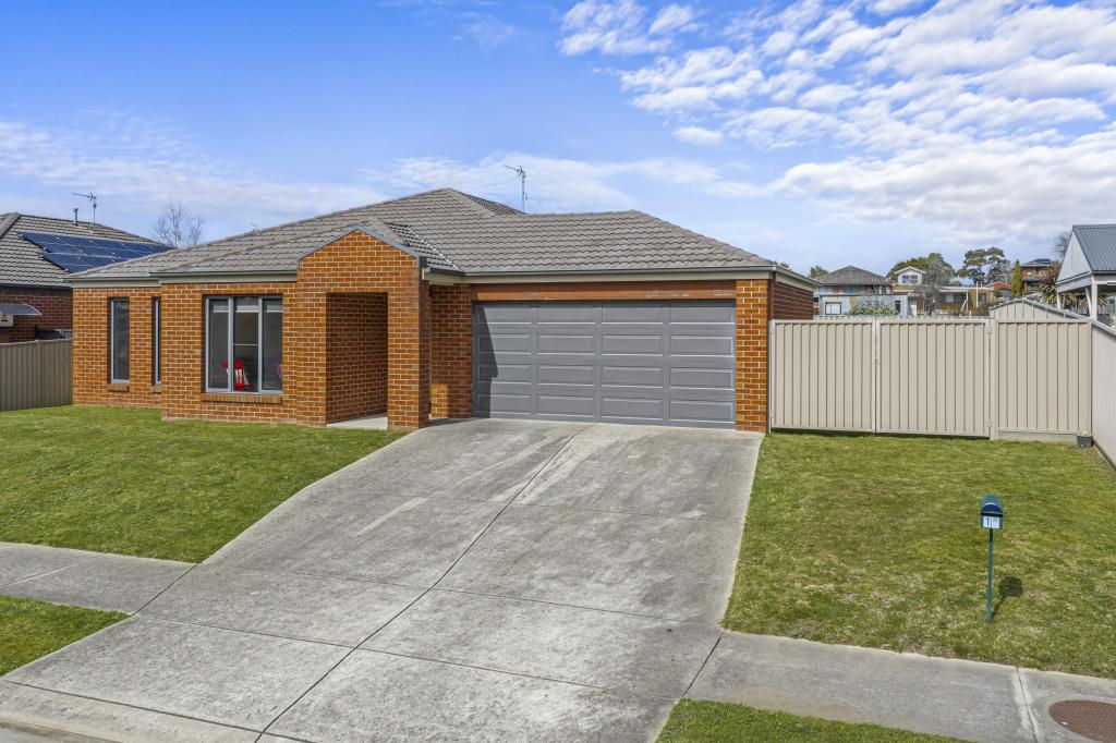 10 Maurie Paull Ct, Mount Clear, VIC 3350
