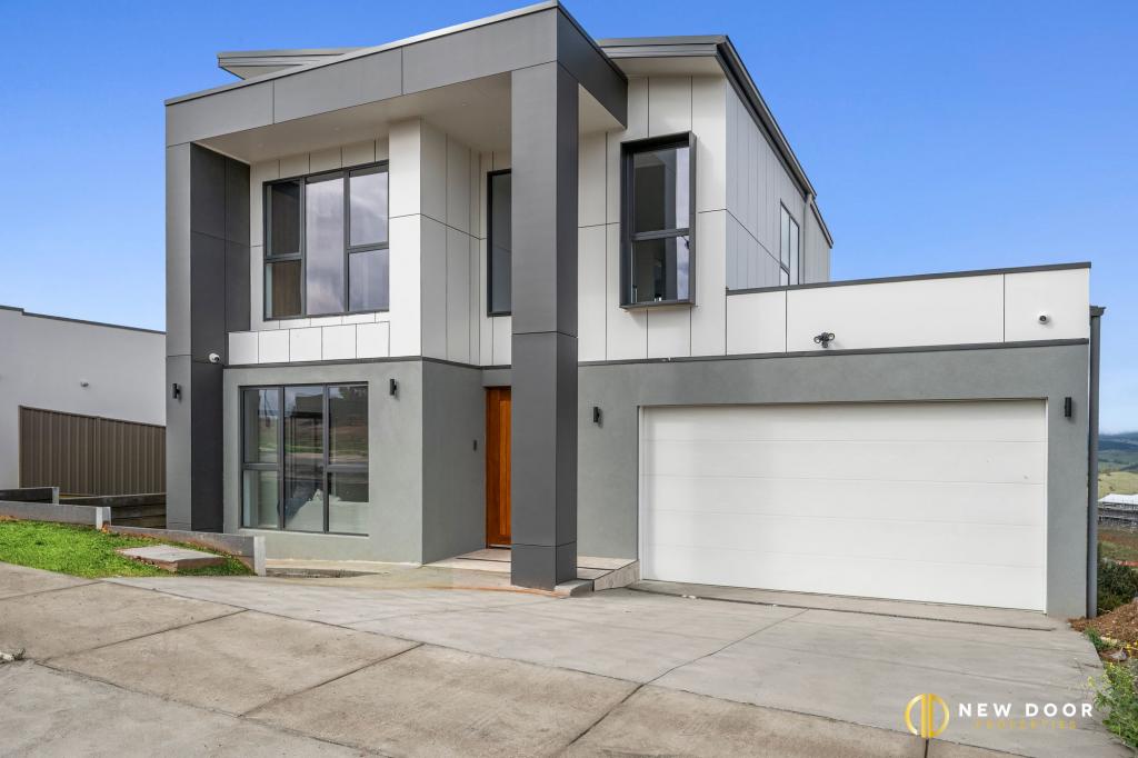 5a Eric Willmot Way, Macnamara, ACT 2615