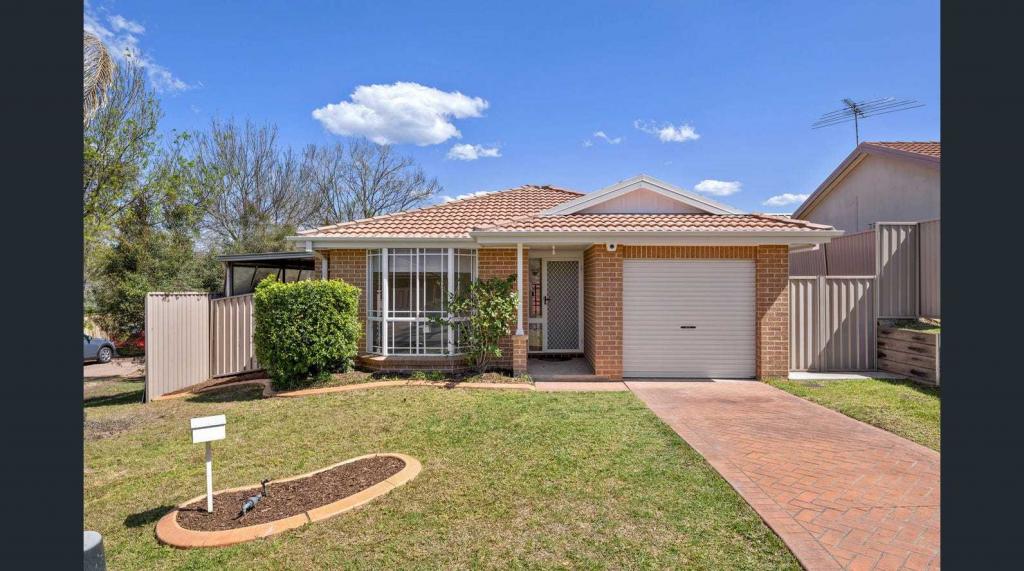 14 Pardalote Pl, Glenmore Park, NSW 2745