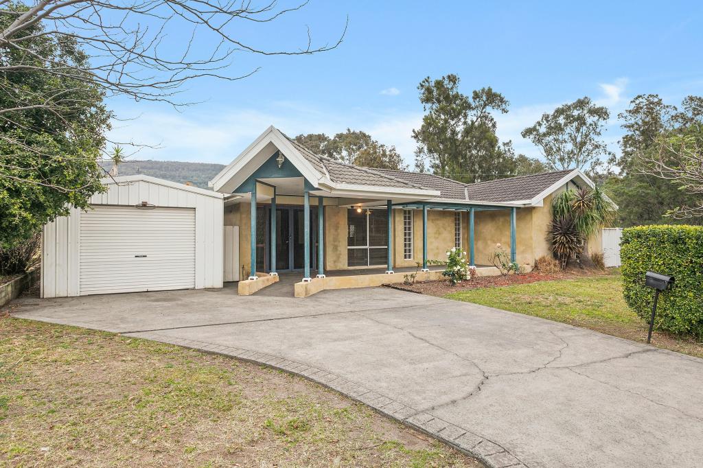 4 Derwent Pl, Albion Park, NSW 2527