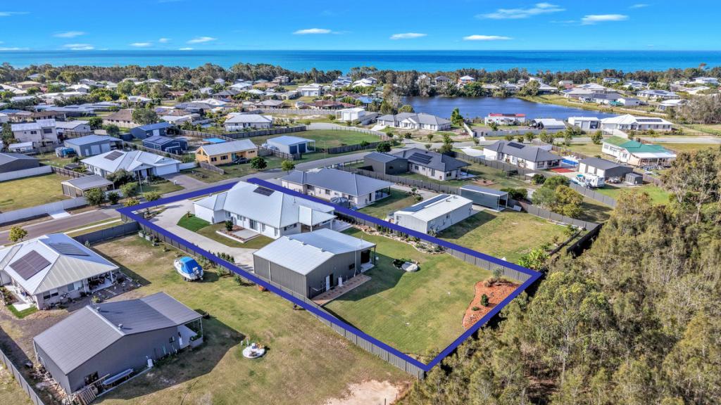 124 Beach Dr, Burrum Heads, QLD 4659