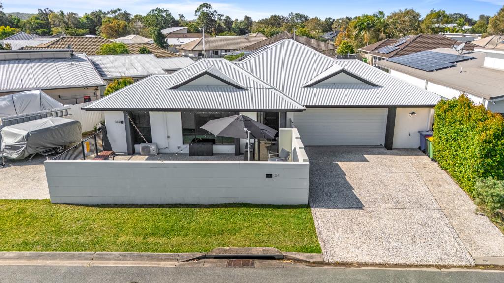24 Nebo St, Caloundra West, QLD 4551