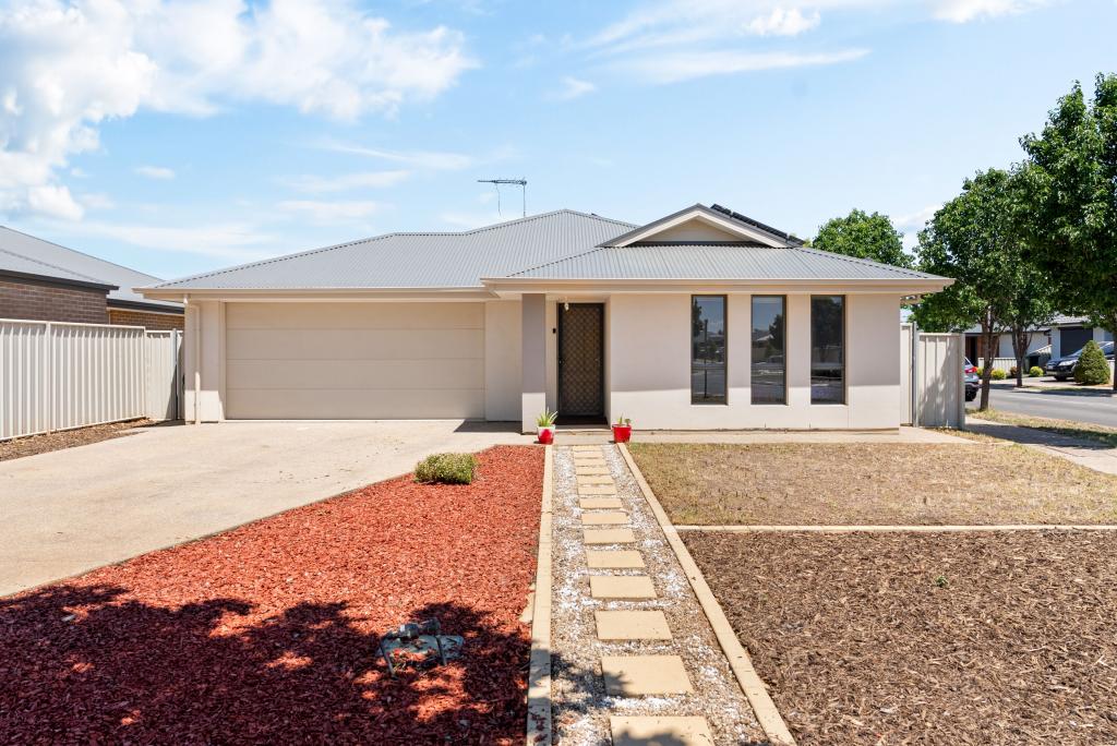 13 CENTRAL BVD, MUNNO PARA WEST, SA 5115