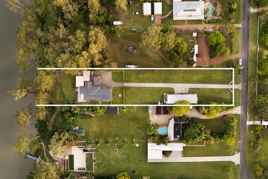 48 Stuart St, Barellan Point, QLD 4306