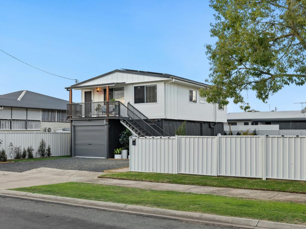 4 Dyer St, Forest Hill, QLD 4342