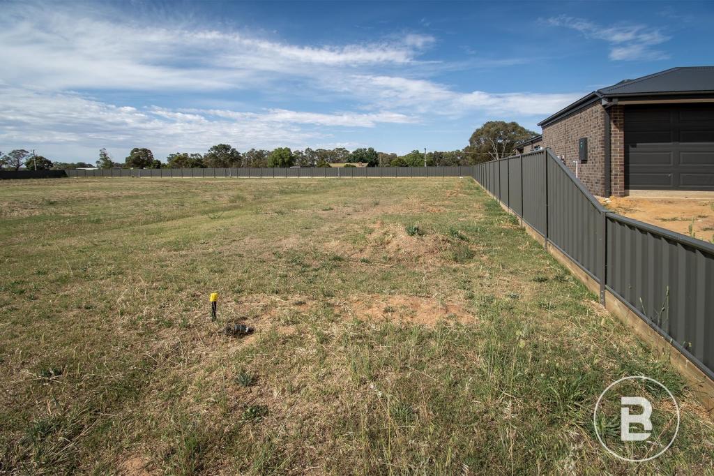 66 Bucknall St, Carisbrook, VIC 3464