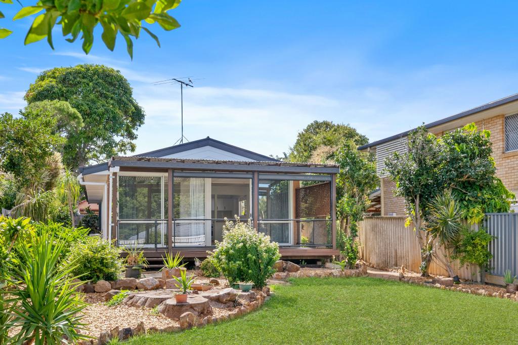 232 James St, Redland Bay, QLD 4165