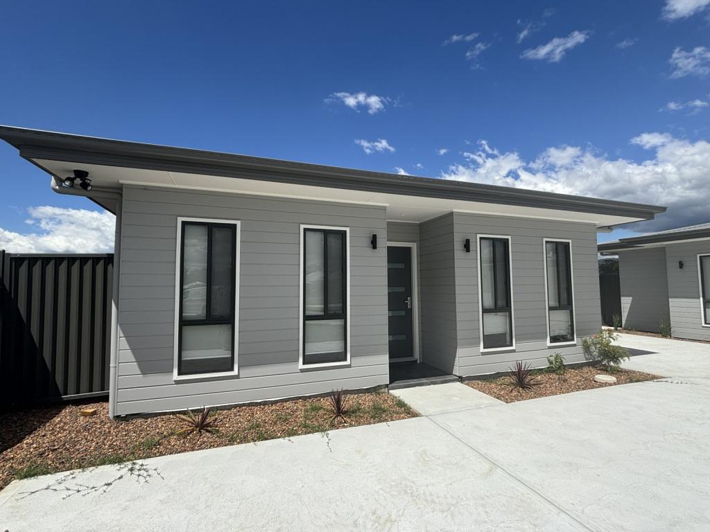 Unit 1/59 Lakeside Cct, Cessnock, NSW 2325