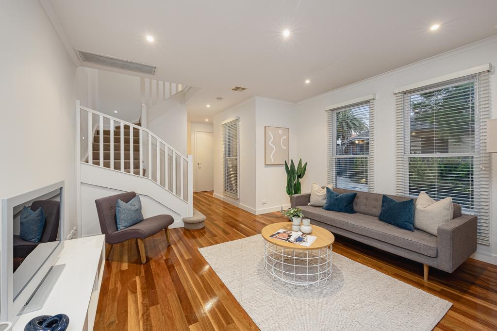 2/43 Warleigh Gr, Brighton, VIC 3186