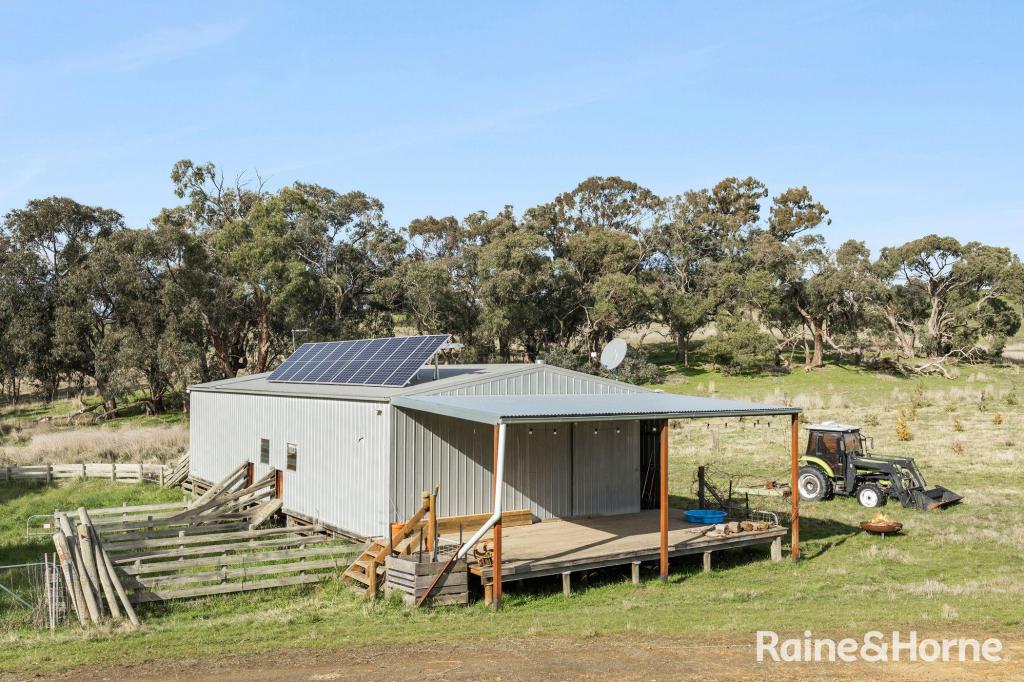 679 DALLISTONS RD, BARFOLD, VIC 3444