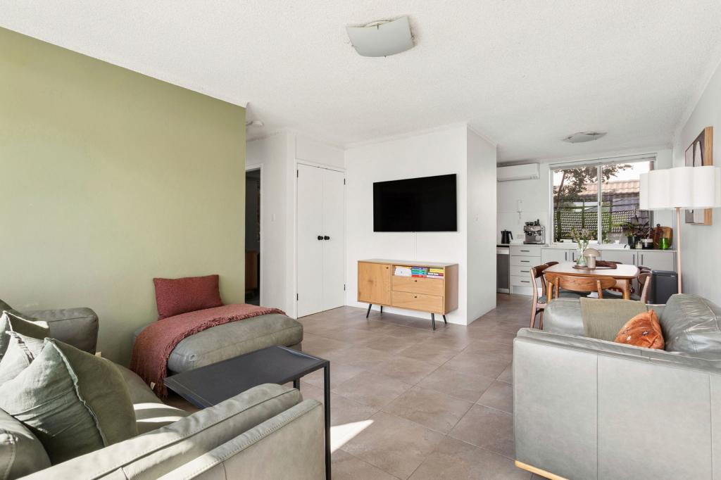1/49-51 Universal St, Eastlakes, NSW 2018