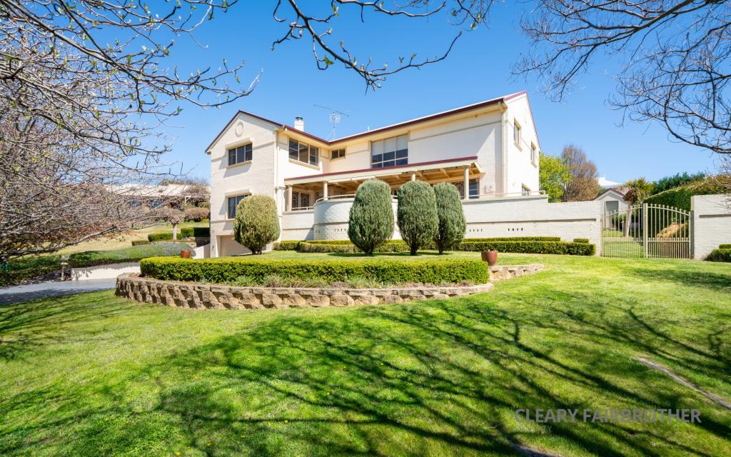 16 Cherrywood Cres, Llanarth, NSW 2795