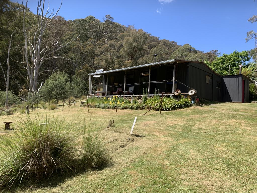 8070 Mansfield-Woods Point Rd, Gaffneys Creek, VIC 3723