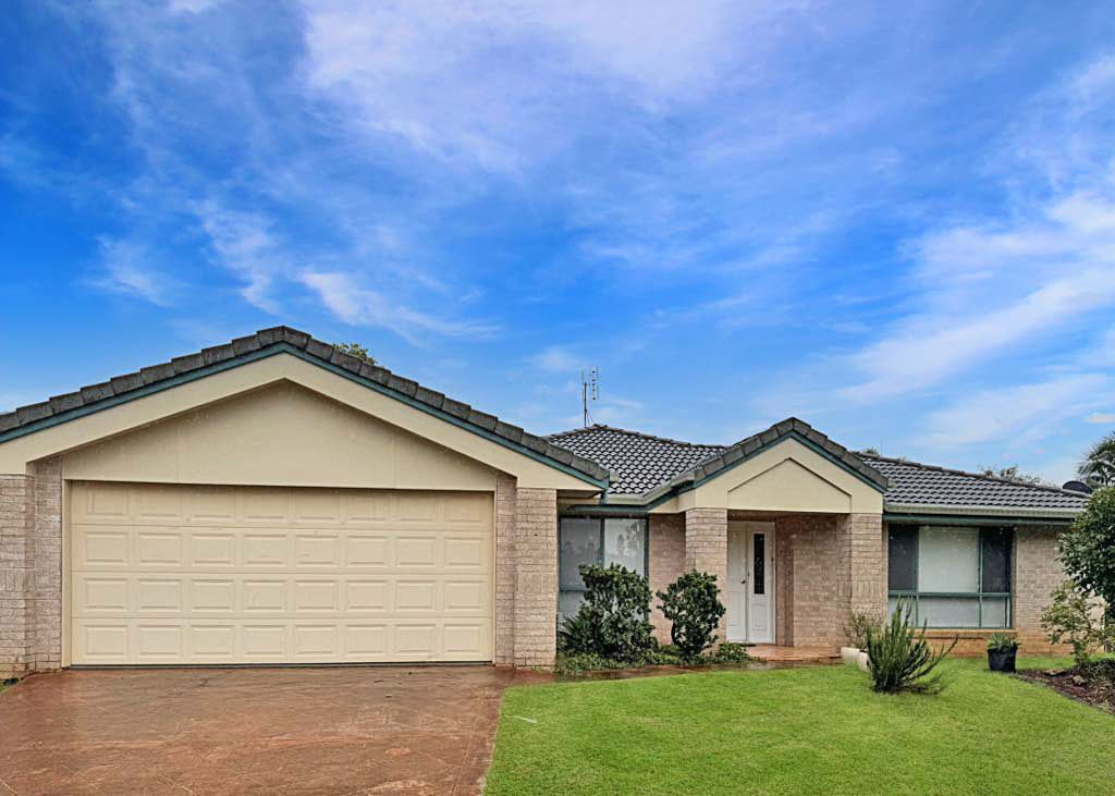 18 Newton Dr, Beerwah, QLD 4519