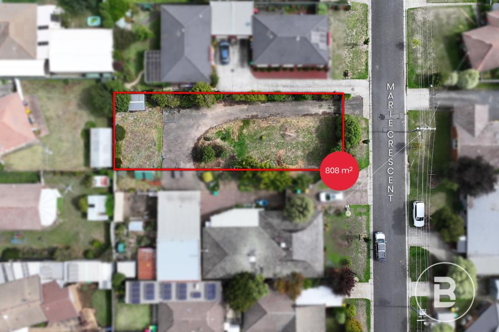 3 Marie Cres, Wendouree, VIC 3355