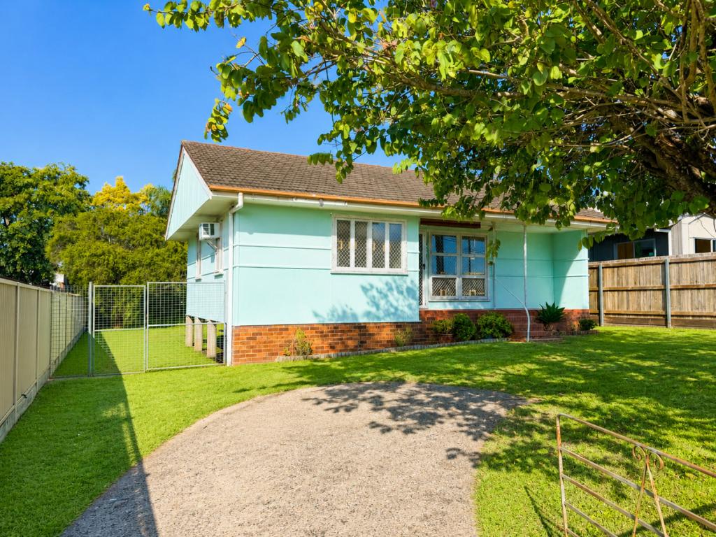 718 Hamilton Rd, Chermside West, QLD 4032