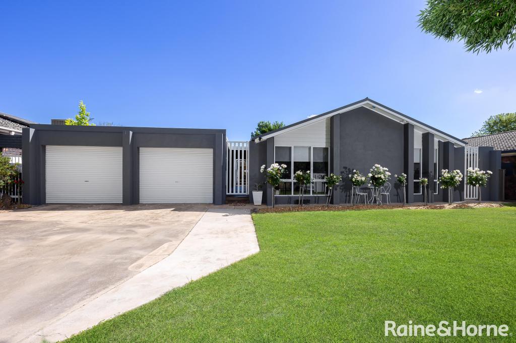 8 Vanda St, Lake Albert, NSW 2650