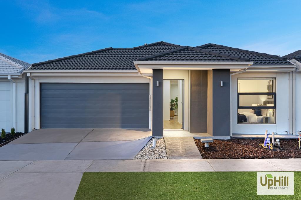 16 Bohemian Rd, Clyde, VIC 3978