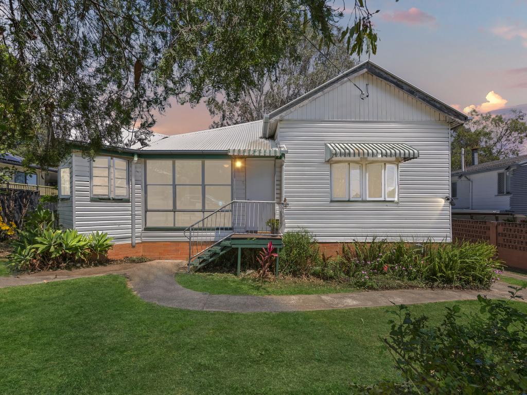 31 Bertha St, Goodna, QLD 4300