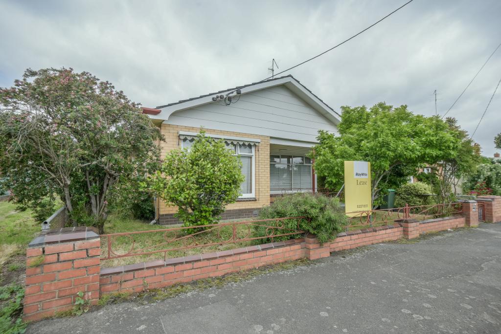 230 Main Rd, Golden Point, VIC 3350