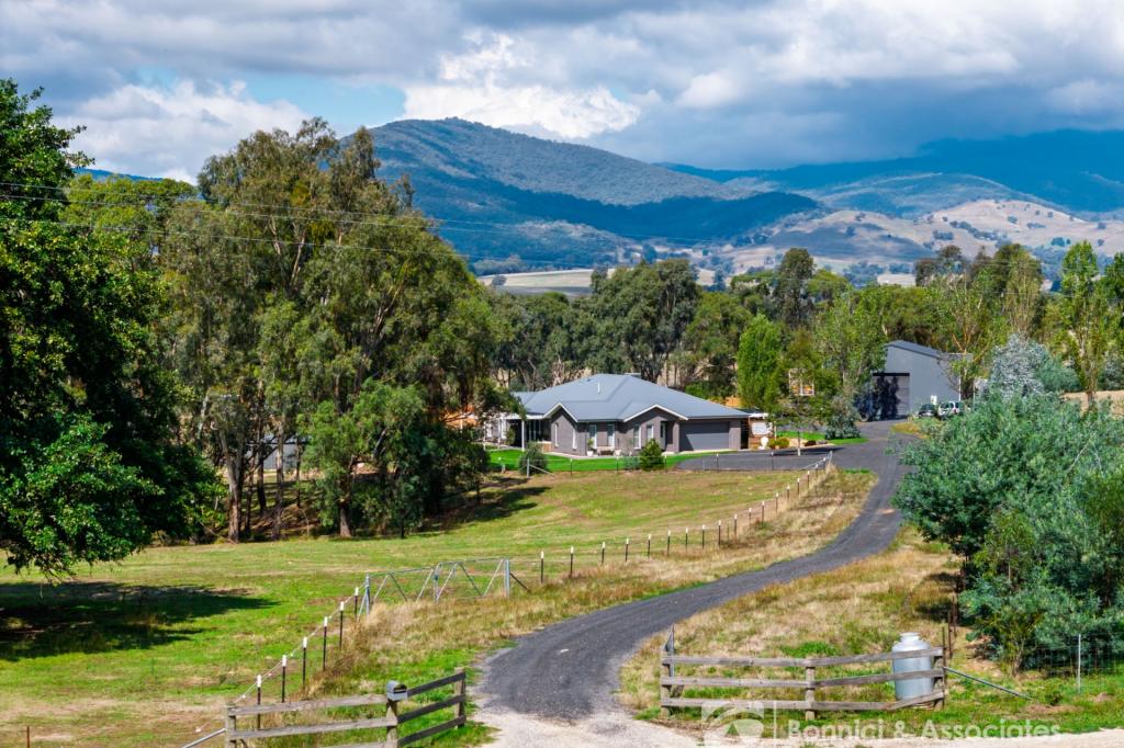 88 Osbornes Flat Rd, Yackandandah, VIC 3749