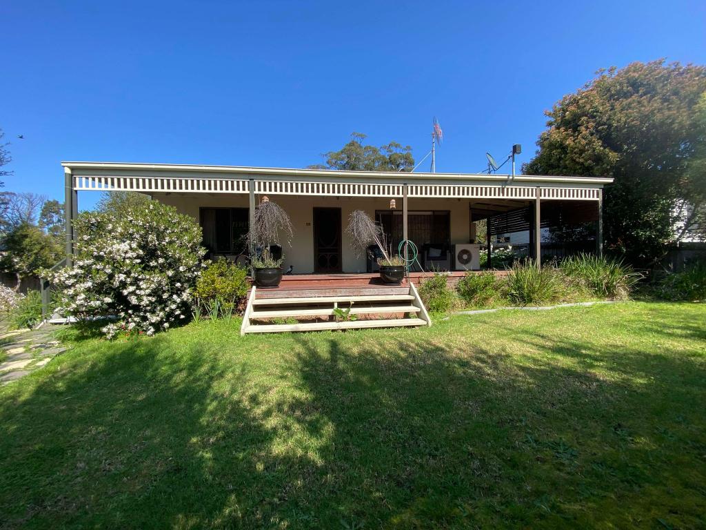 3b Hunter St, Mallacoota, VIC 3892