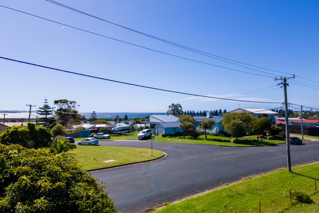 110 Murrah St, Bermagui, NSW 2546